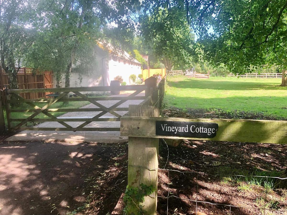 *New* Hartest Vineyard 2 Bed Cottage With Parking Exterior foto