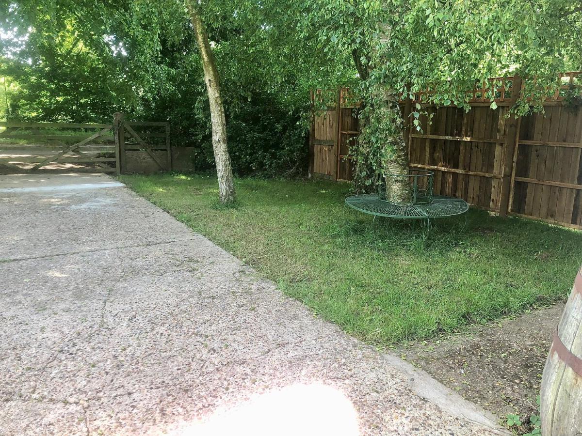 *New* Hartest Vineyard 2 Bed Cottage With Parking Exterior foto