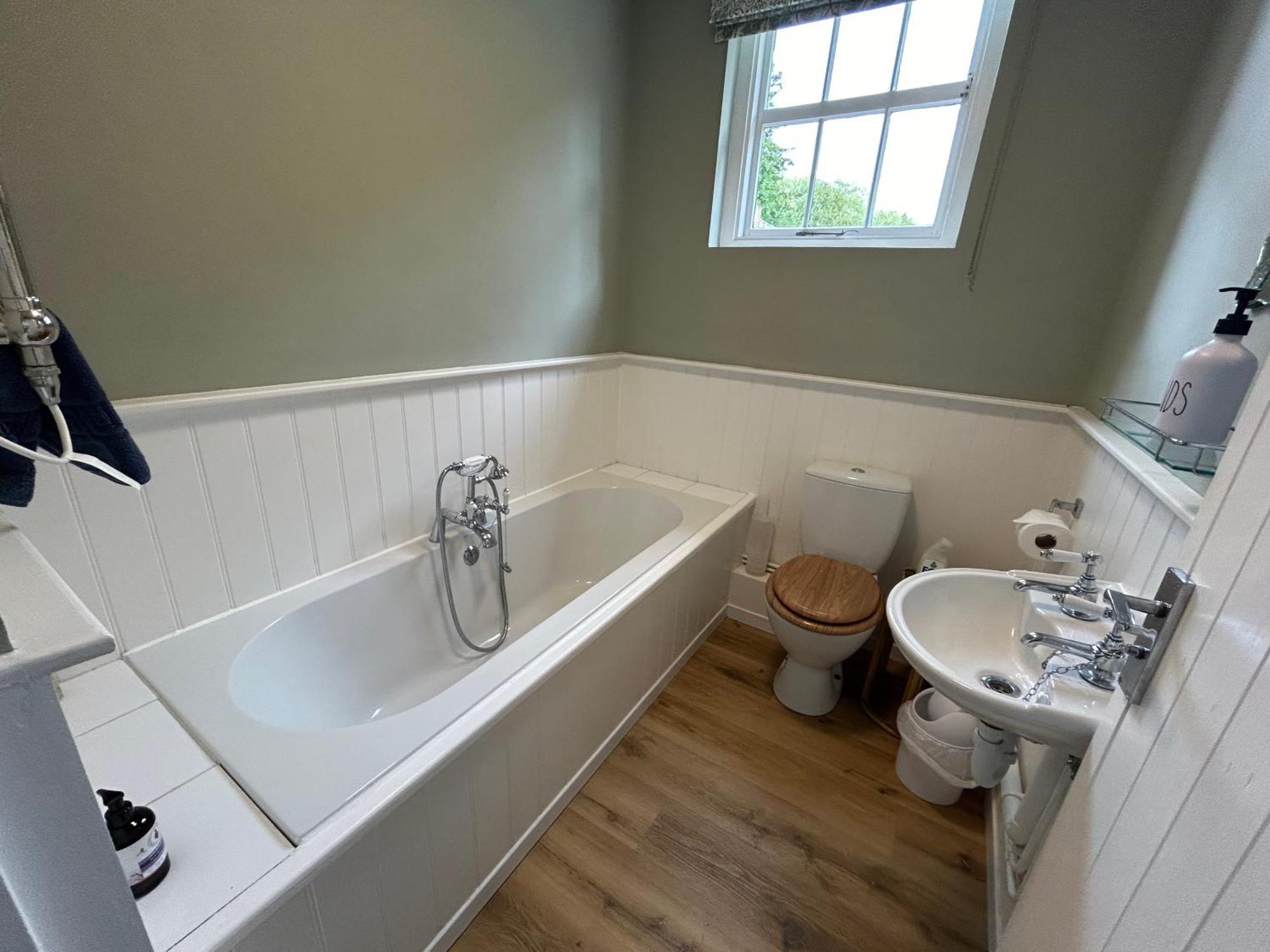 *New* Hartest Vineyard 2 Bed Cottage With Parking Exterior foto